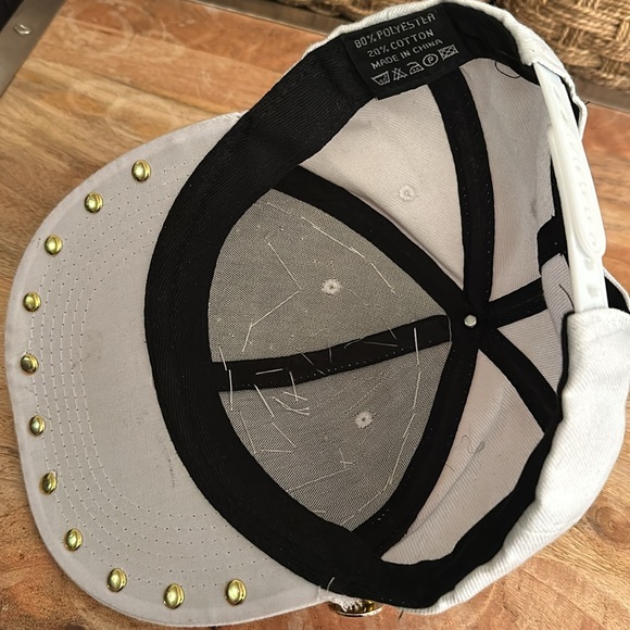 Skull cap strap back - Picture 3 of 3